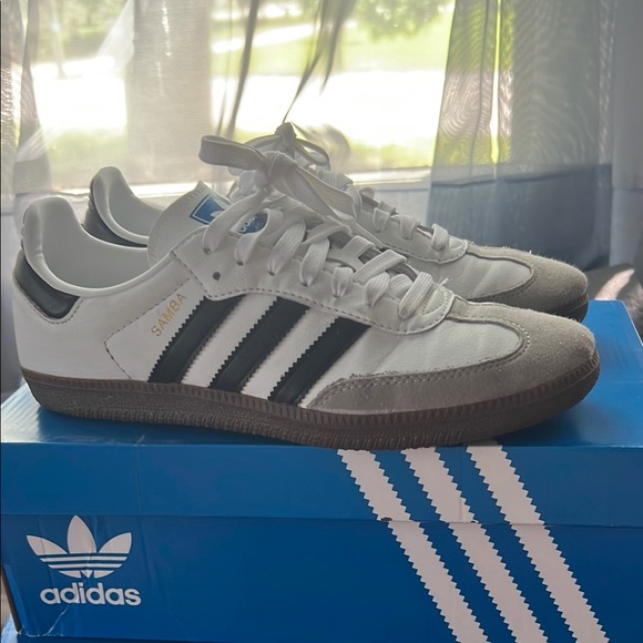Adidas White and Black Samba Sneakers - Picture 1 of 4